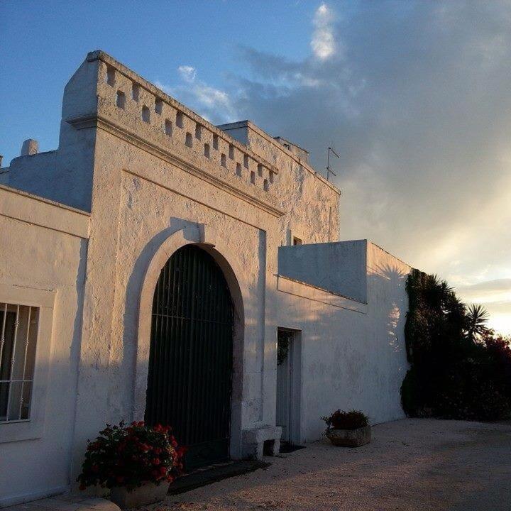 Masseria Boezio Ostuni Bed & Breakfast Torre Santa Sabina Ngoại thất bức ảnh