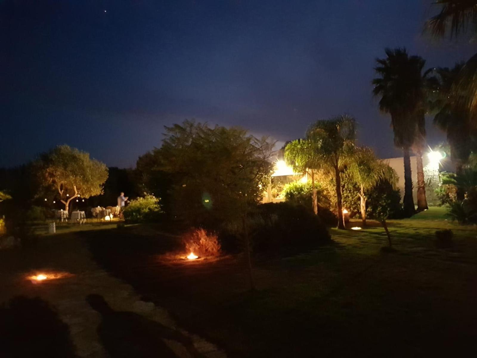 Masseria Boezio Ostuni Bed & Breakfast Torre Santa Sabina Ngoại thất bức ảnh
