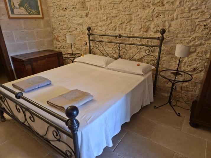 Masseria Boezio Ostuni Bed & Breakfast Torre Santa Sabina Ngoại thất bức ảnh