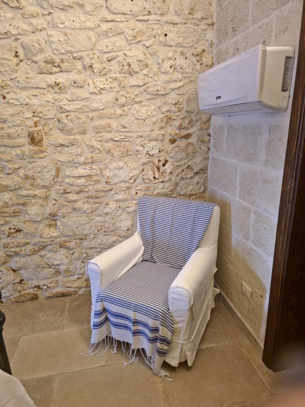 Masseria Boezio Ostuni Bed & Breakfast Torre Santa Sabina Ngoại thất bức ảnh